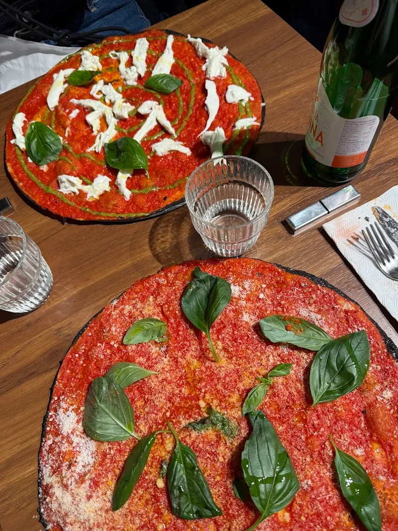 Futura Pizzeria Romana photo 7