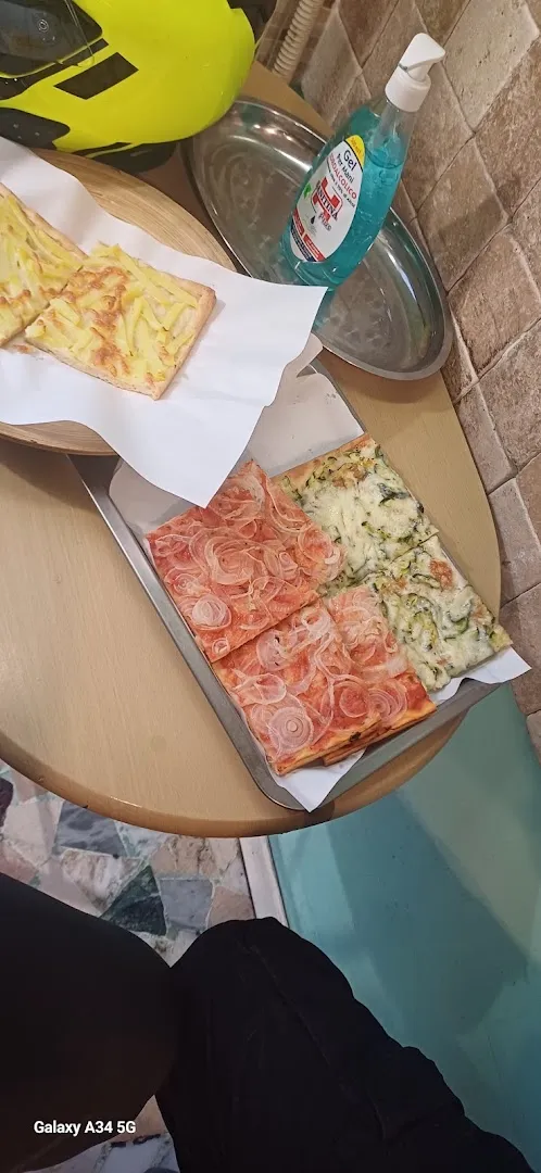 Pizzeria Eraldo photo 6
