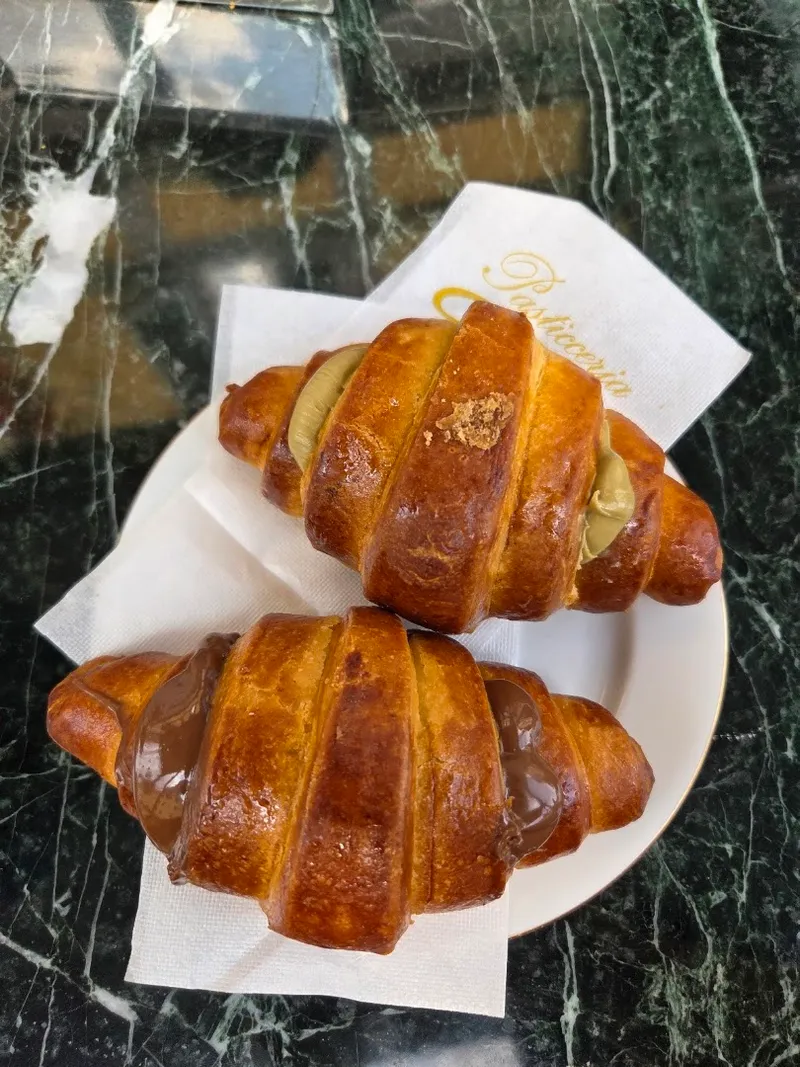 Pasticceria Gualtieri photo 6