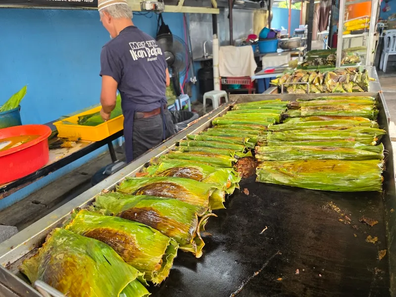 Mat Teh Ikan Bakar foto 6