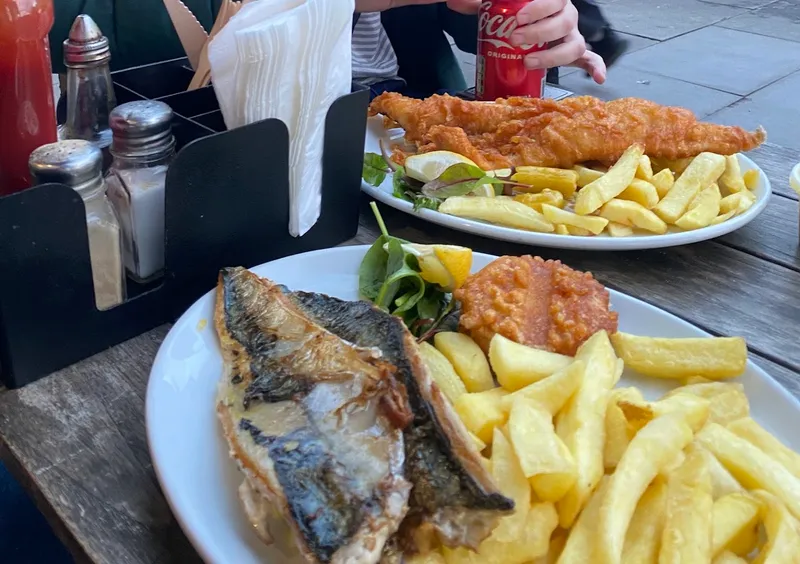 Mozzy Fish Bar photo 5