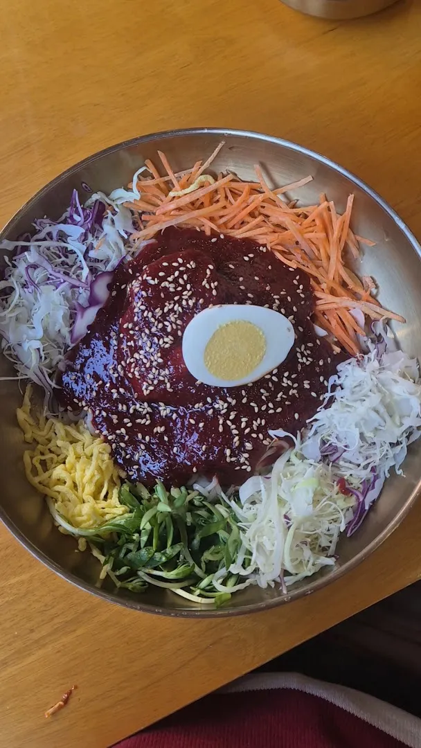 Gogi Guksu (고기국수) photo 8