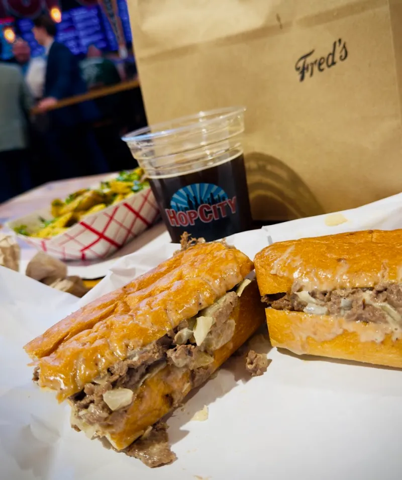 Fred's Meat and Bread foto 7
