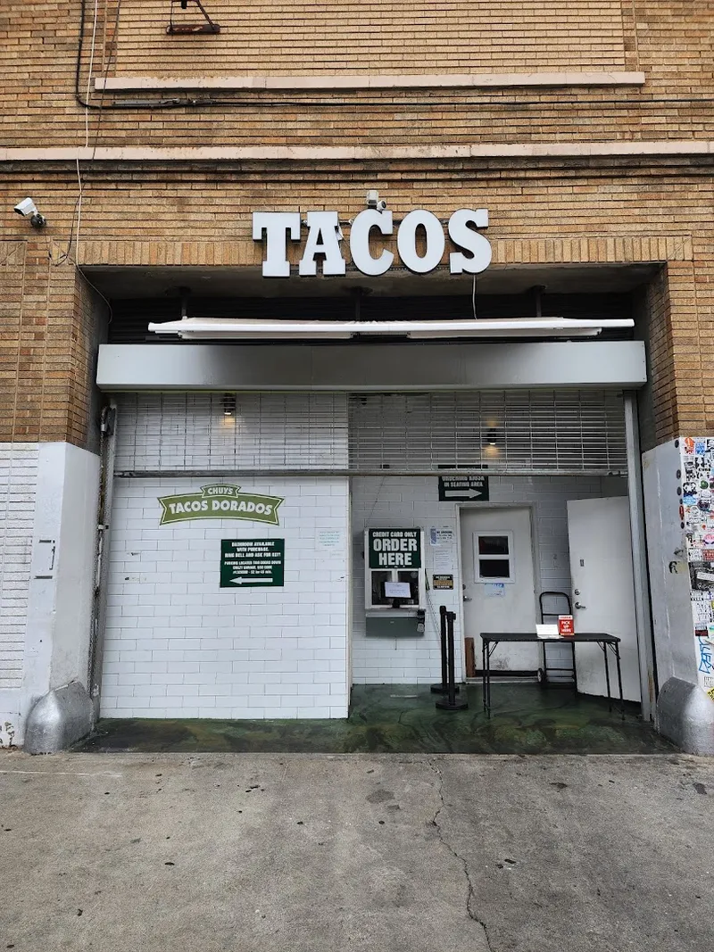 Chuy's Tacos photo 7