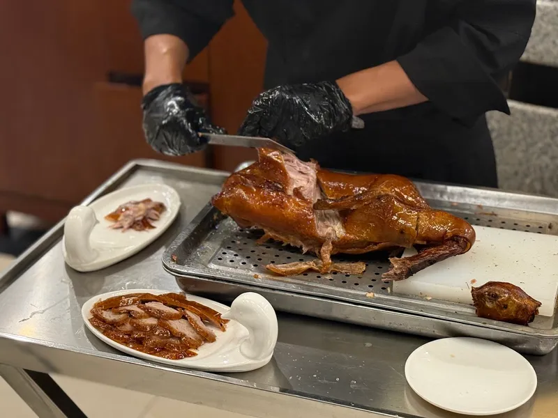 Bianyifang Roast Duck photo 7