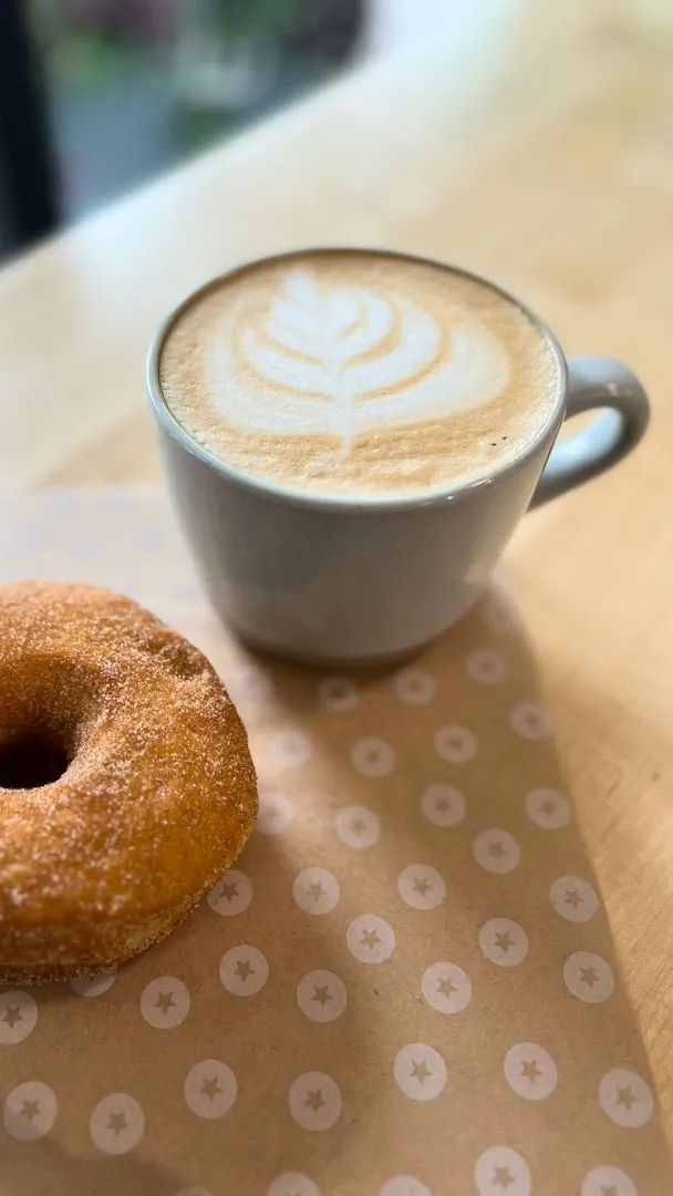 Blue Star Donuts photo 8
