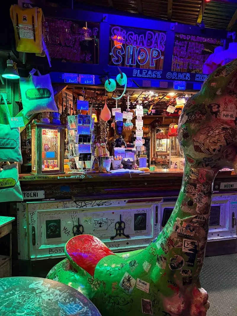 Szimpla Kert photo 7