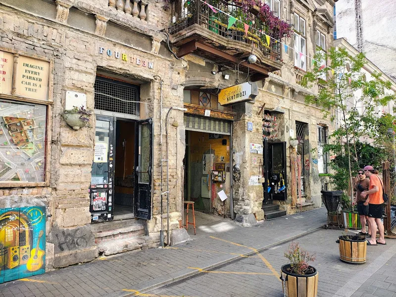 Szimpla Kert photo 10