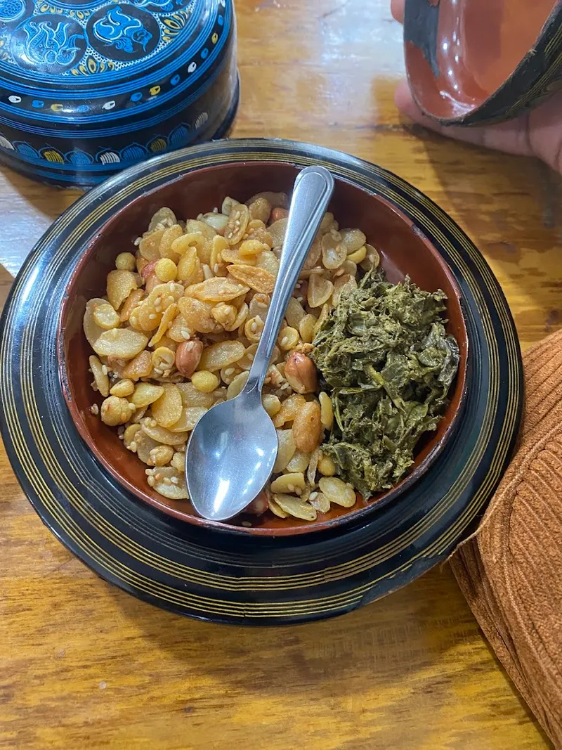 Traditional Myanmar Food House foto 10