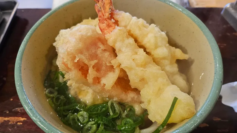 Oni Yanma photo 9