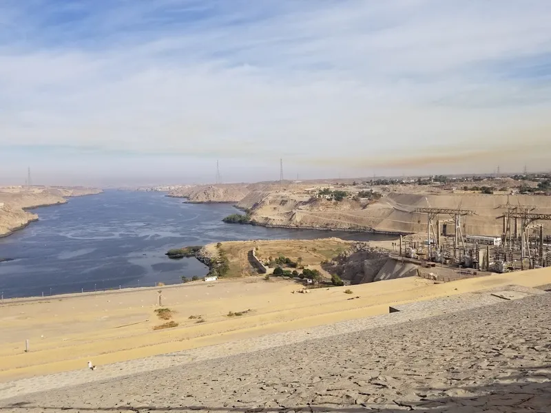 Aswan High Dam photo 9
