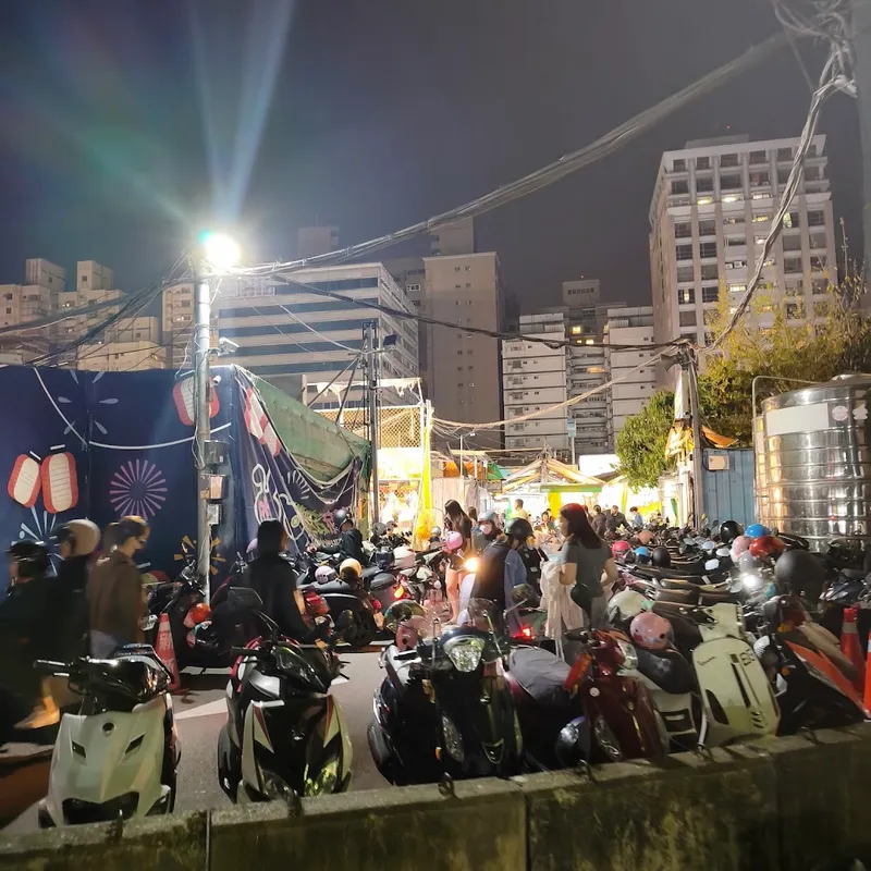 Kaohsiung Local Market Noodle Stall photo 10