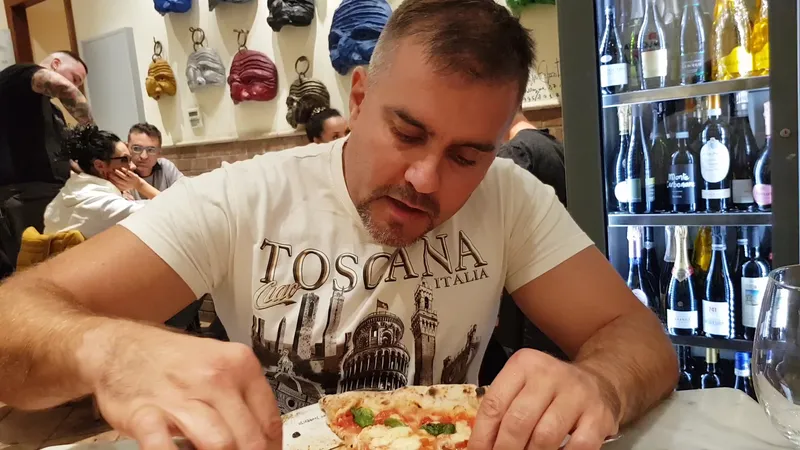 Pizzeria Concettina ai Tre Santi photo 8