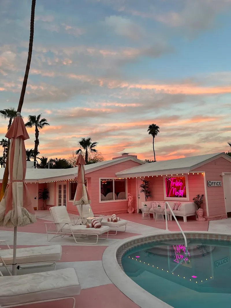 Trixie Motel