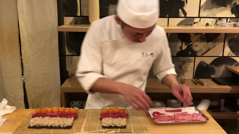 Sushi Tezuia photo 8