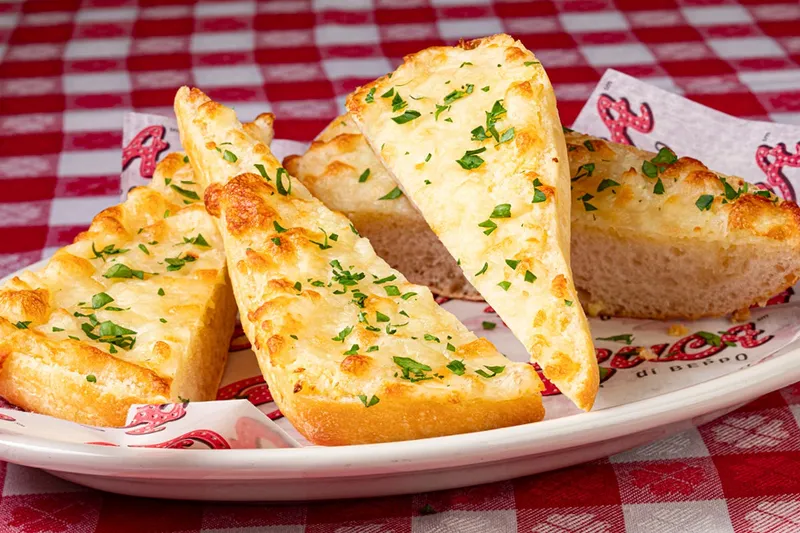 Buca di Beppo photo 10