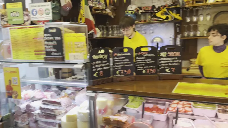 Pino's Sandwich Shop foto 8