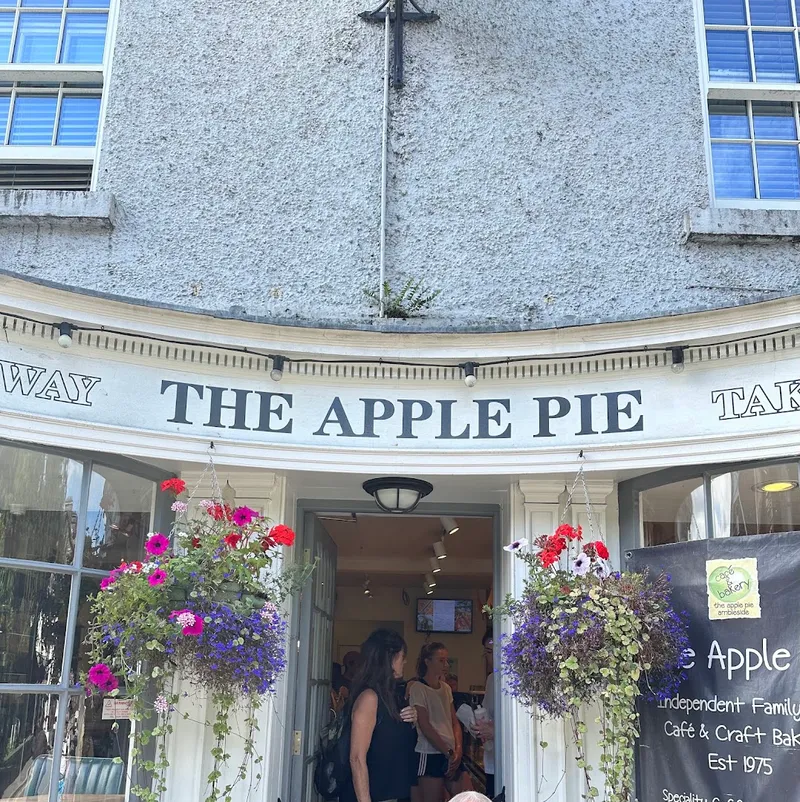 Apple Pie Cafe & Bakery photo 5