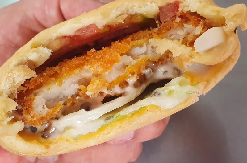 UFO Burger foto 6