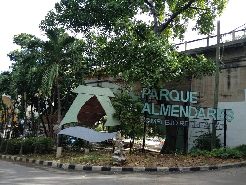 Parque Almendares photo 7