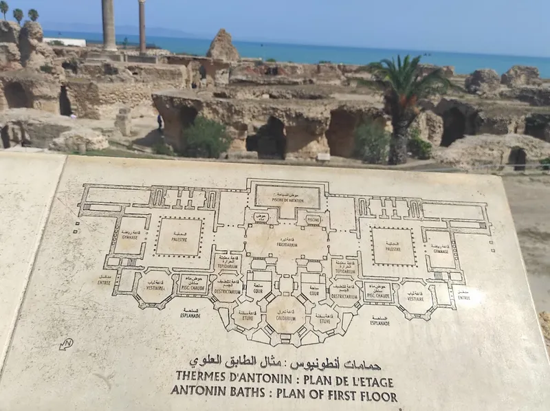 Baths of Antoninus foto 6
