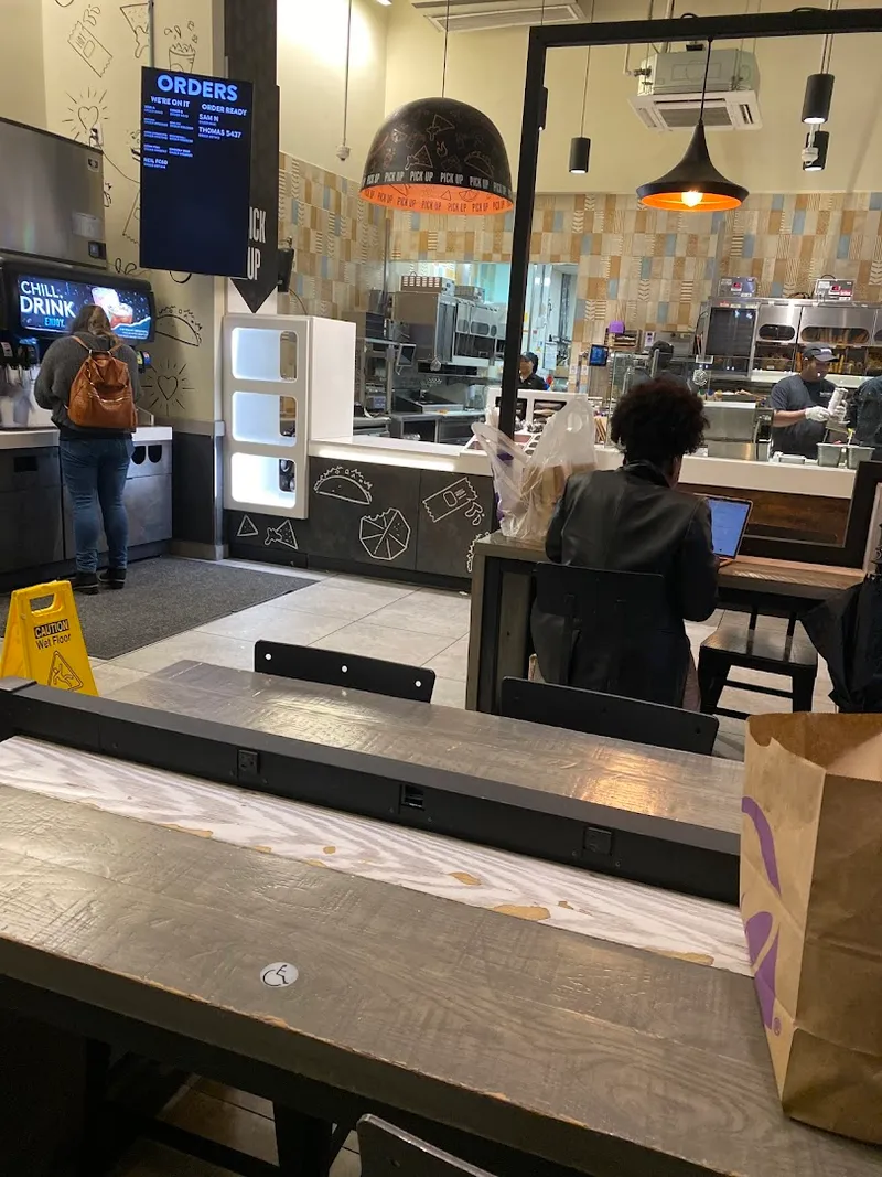 Taco Bell photo 9