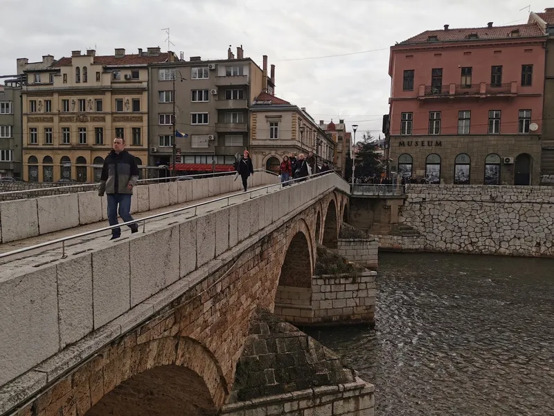 Latin Bridge foto 9
