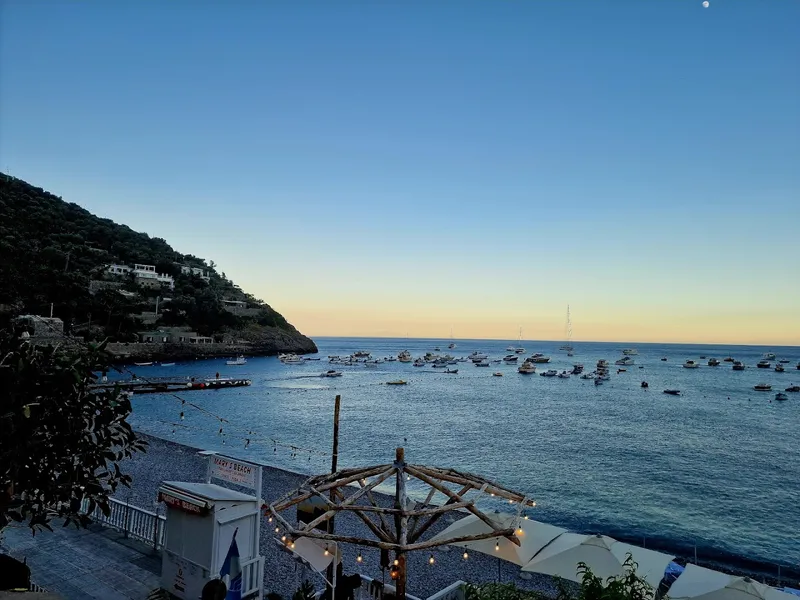 Africano Beach foto 7