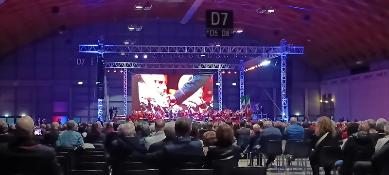 9900 foto 6